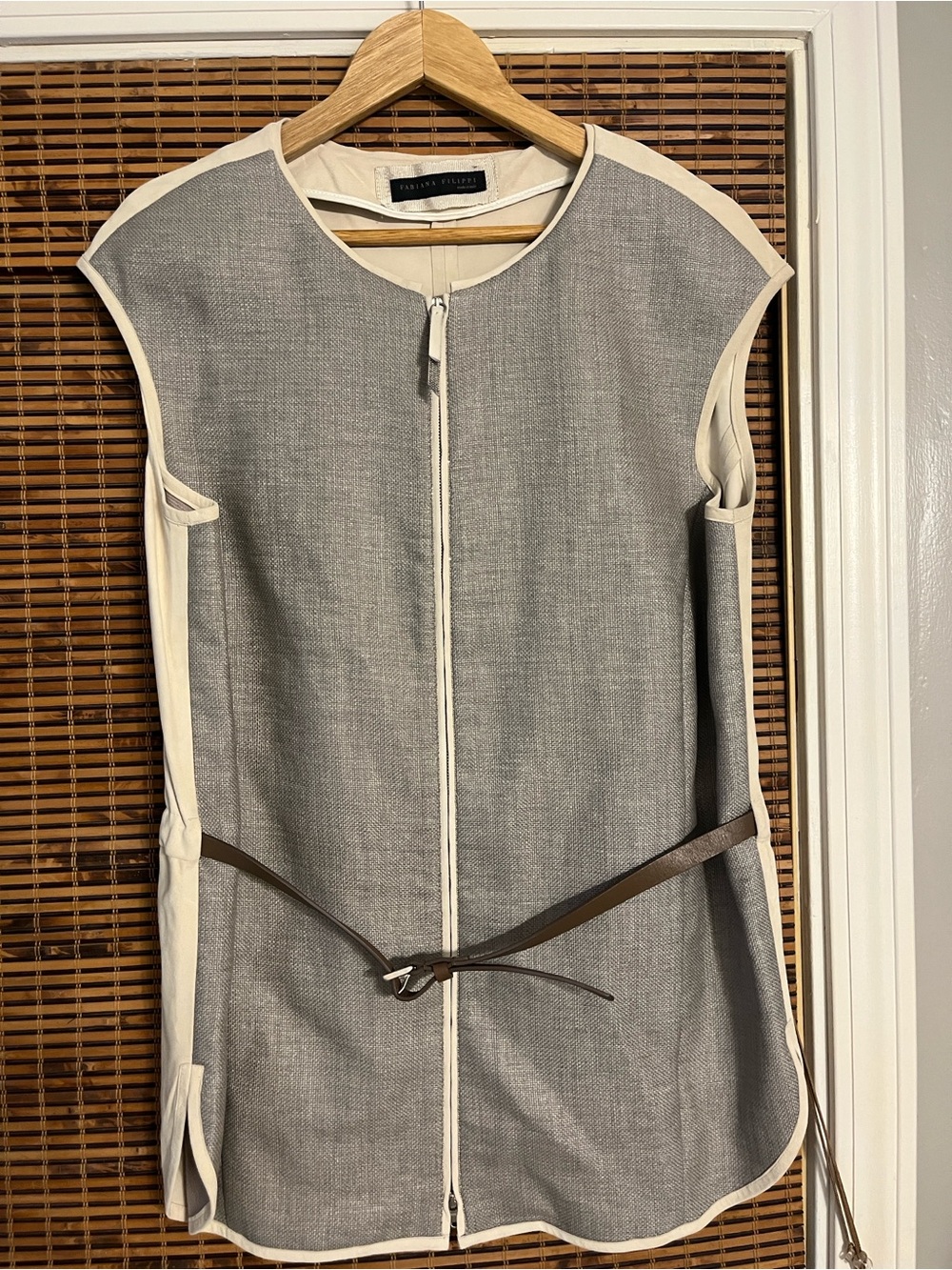 Fabiana Filippi made in Italy suede-trim vest jacket Beige-Grey size IT 44 US 8